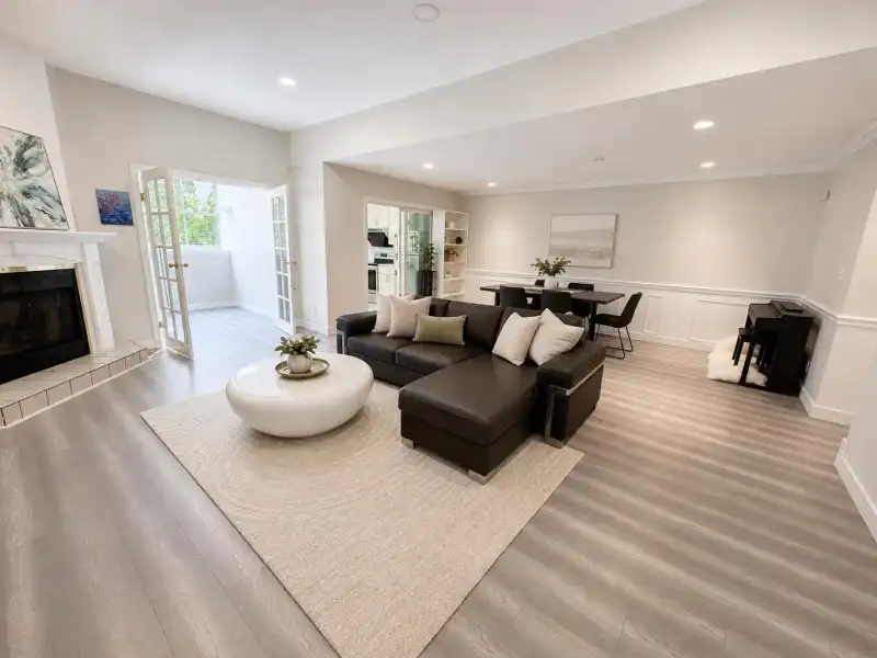 51 7540 ABERCROMBIE DRIVE - photo 1 of 13