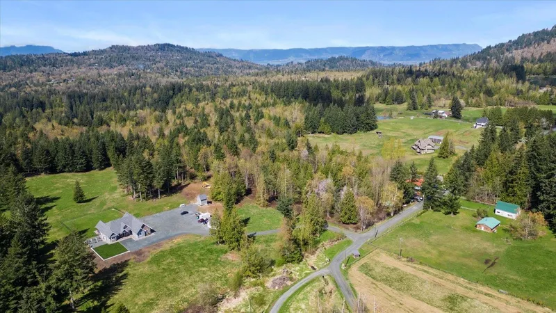 4491 BENCH ROAD - photo 1 of 25