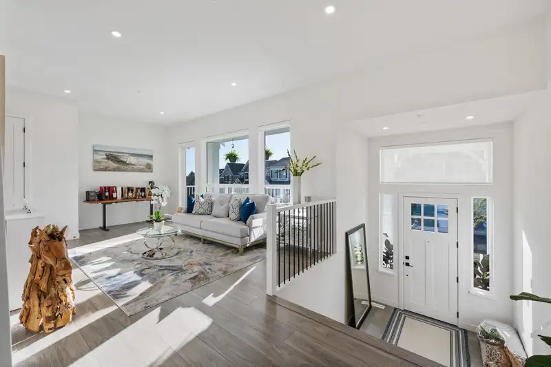 11092 HARRIS DRIVE - photo 3 of 40