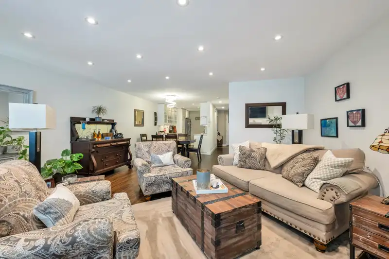 21 8855 212 STREET - photo 4 of 28