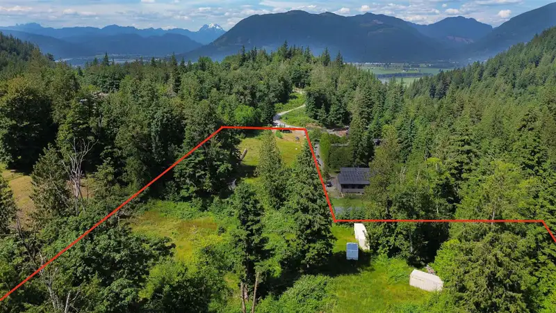 6428 HYFIELD ROAD - photo 1 of 16