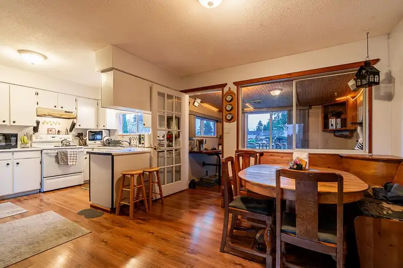 26924 28A AVENUE - photo 4 of 21