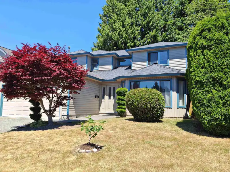 11933 WOODGROVE AVENUE - photo 1 of 36