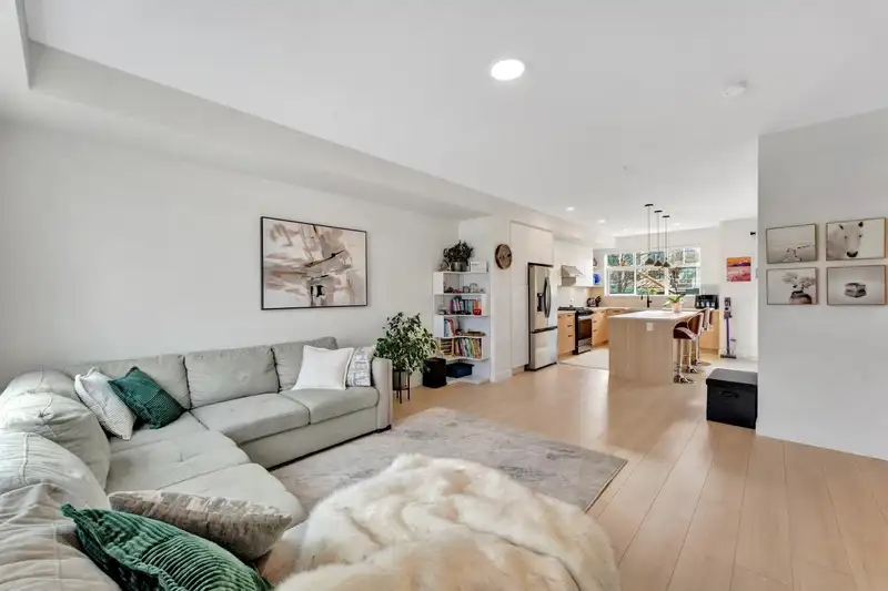 3 20164 81A AVENUE - photo 1 of 38