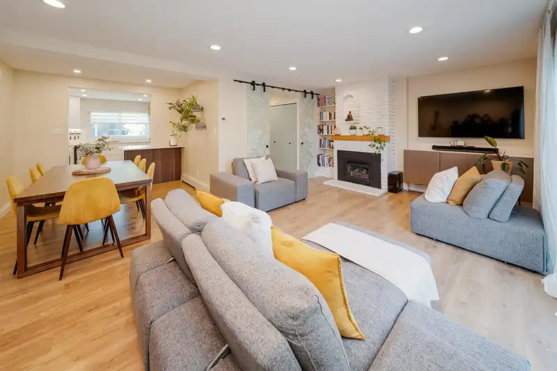 34 11551 KINGFISHER DRIVE - photo 1 of 40