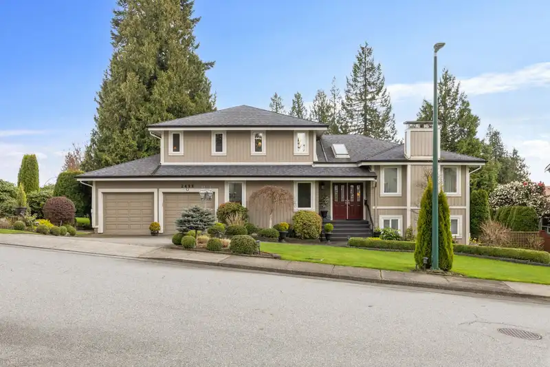 2496 GALE AVENUE - photo 1 of 30