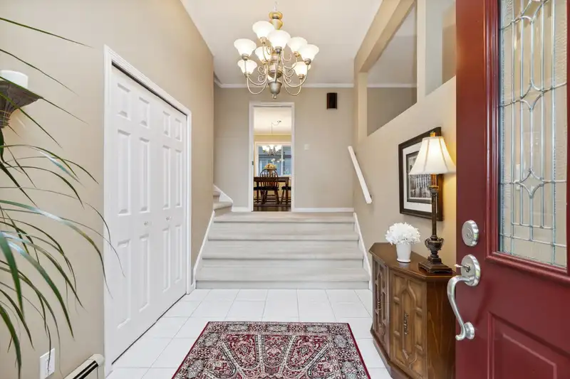 2496 GALE AVENUE - photo 2 of 30
