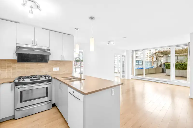 509 7117 ELMBRIDGE WAY - photo 4 of 40