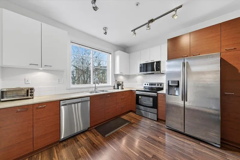 39 3010 RIVERBEND DRIVE - photo 4 of 25