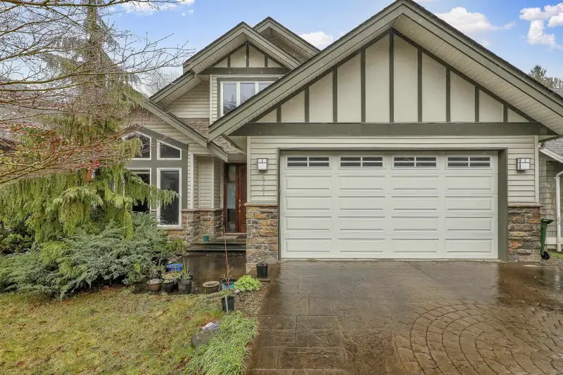 4727 TESKEY ROAD - photo 1 of 25