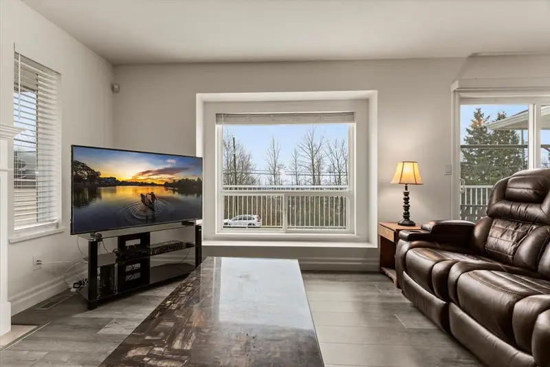 5800 JINKERSON ROAD - photo 3 of 25