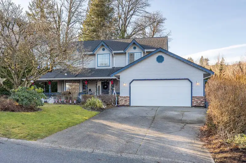 2455 MOUNTAIN DRIVE - photo 1 of 40