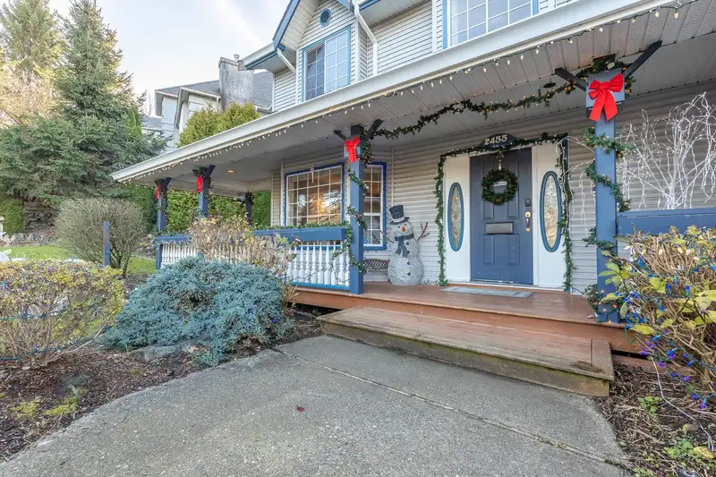 2455 MOUNTAIN DRIVE - photo 2 of 40