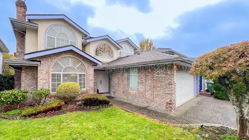 9831 KILBY DRIVE - photo 1 of 30