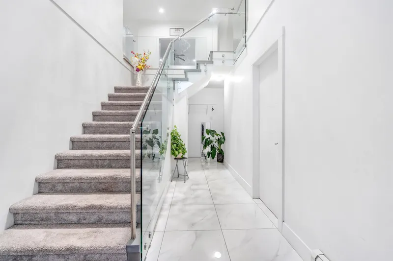 15089 66A AVENUE - photo 2 of 25