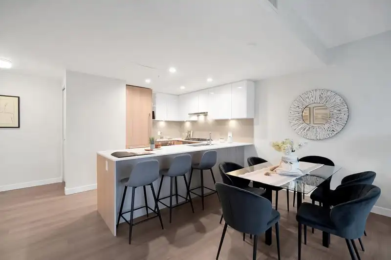 601 618 CARNARVON STREET - photo 3 of 27