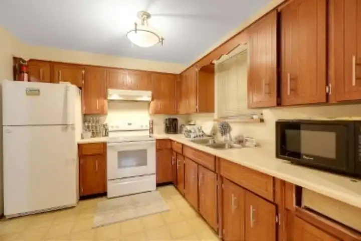 7381 GRAND STREET - photo 4 of 17