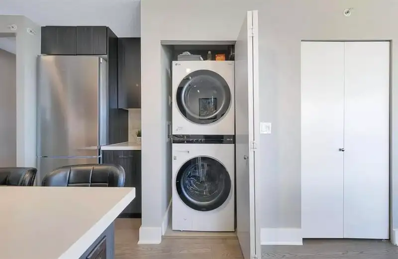 2301 4189 HALIFAX STREET - photo 4 of 20