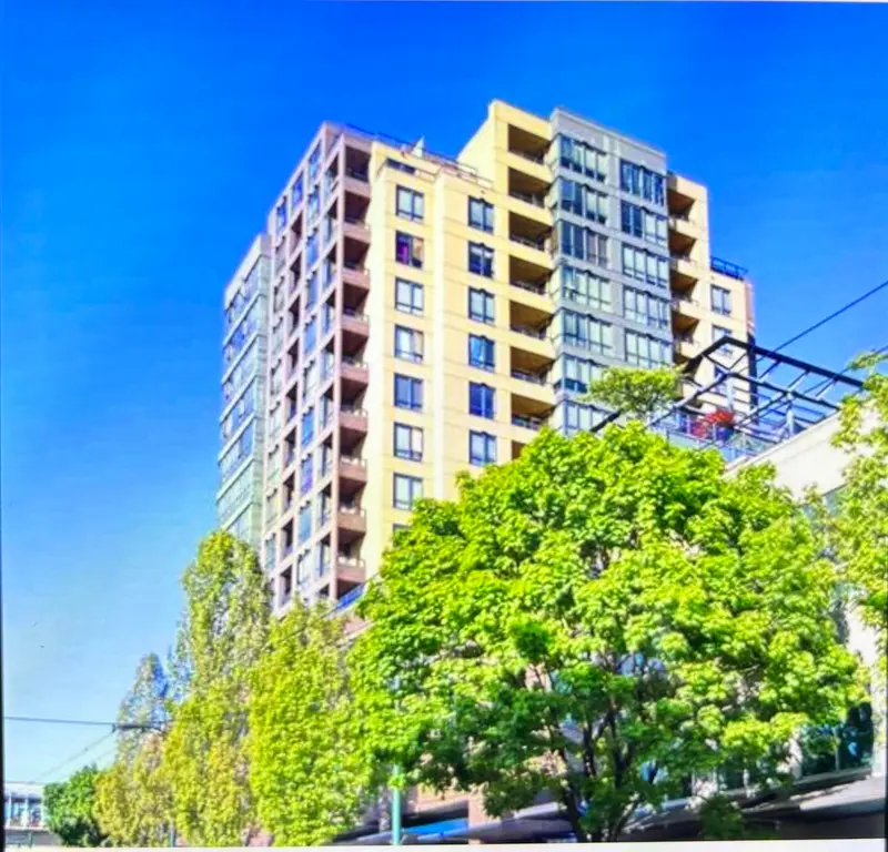 506 3438 VANNESS AVENUE - photo 2 of 14