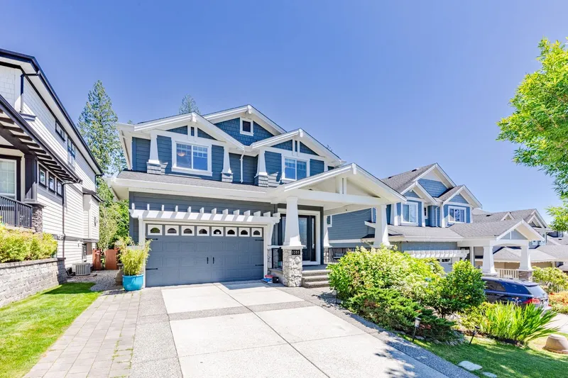 1351 KINGSTON STREET - photo 2 of 25