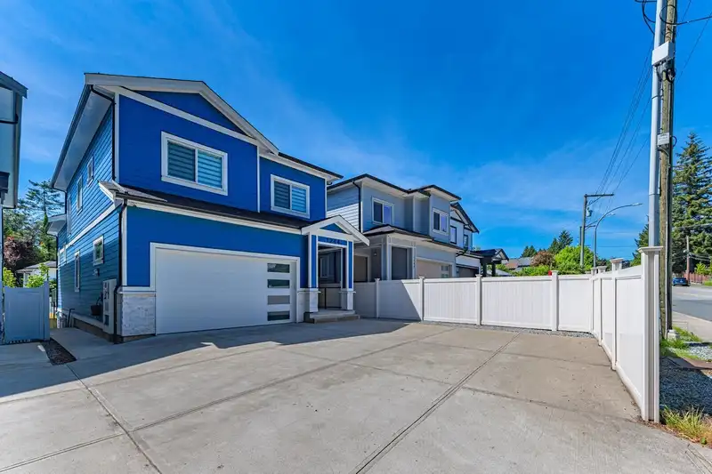 1244 PITT RIVER ROAD - photo 2 of 40