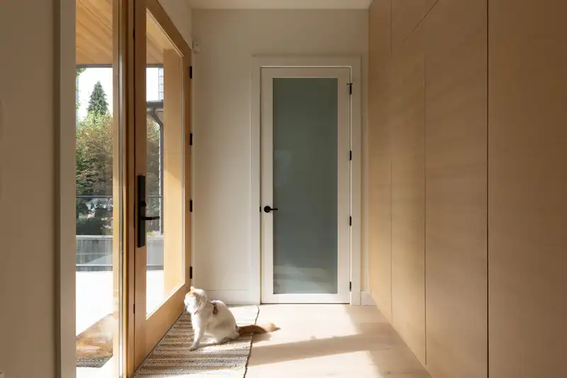 4626 WINDSOR STREET - photo 3 of 40
