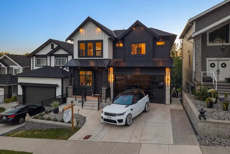 13575 BIRDTAIL DRIVE - photo 1 of 40
