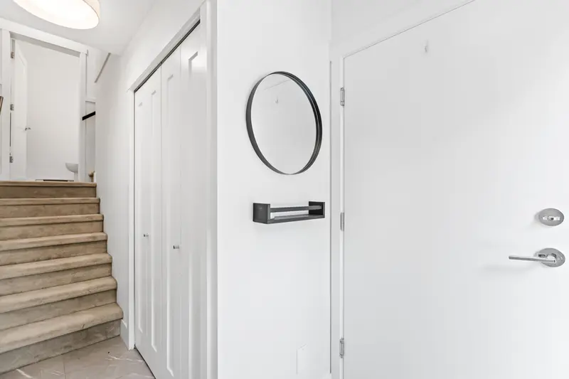 74 24076 112 AVENUE - photo 2 of 25