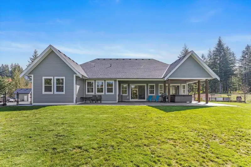 4491 BENCH ROAD - photo 3 of 40