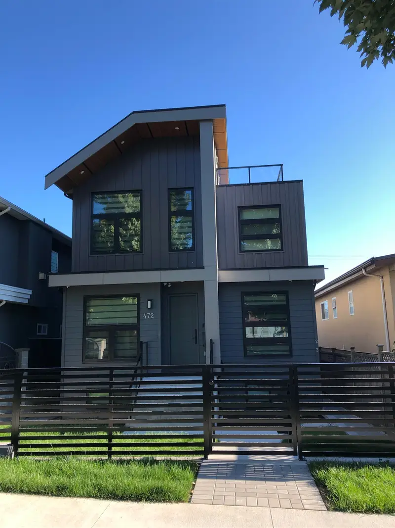 Listing - photo 1 of 3