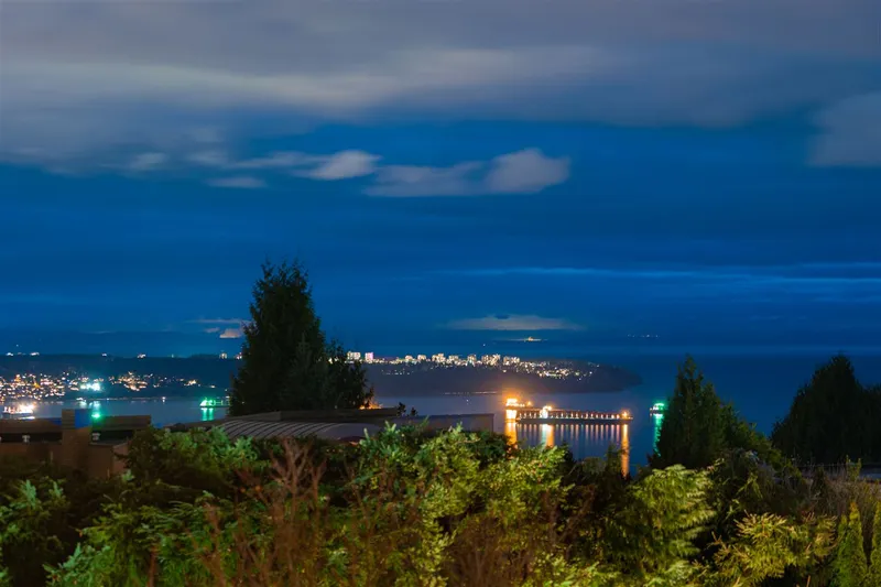 1071 GROVELAND ROAD - photo 4 of 25