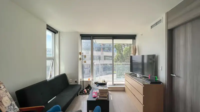 502 455 SW MARINE DRIVE - photo 4 of 20