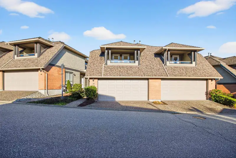 42 1207 CONFEDERATION DRIVE - photo 2 of 38
