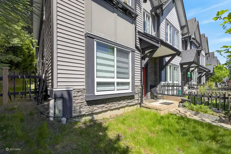 102 14555 68 AVENUE - photo 3 of 23