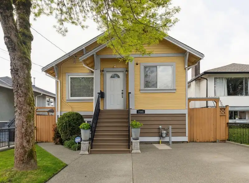 7445 19TH AVENUE - photo 1 of 33