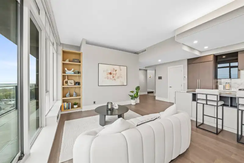1803 8588 CORNISH STREET - photo 4 of 38