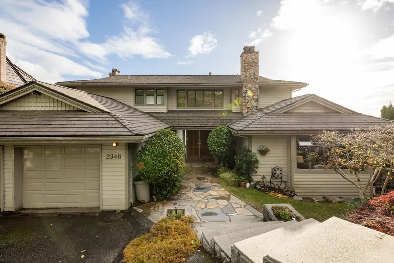 2346 WESTHILL DRIVE - photo 2 of 25