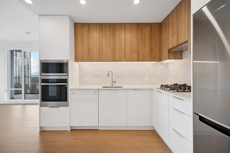 1009 13387 OLD YALE ROAD - photo 3 of 25