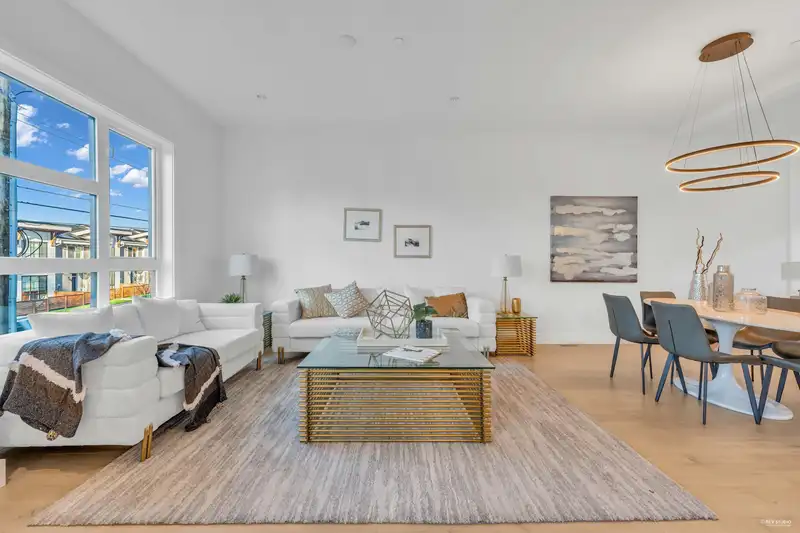 13634 232 STREET - photo 3 of 14