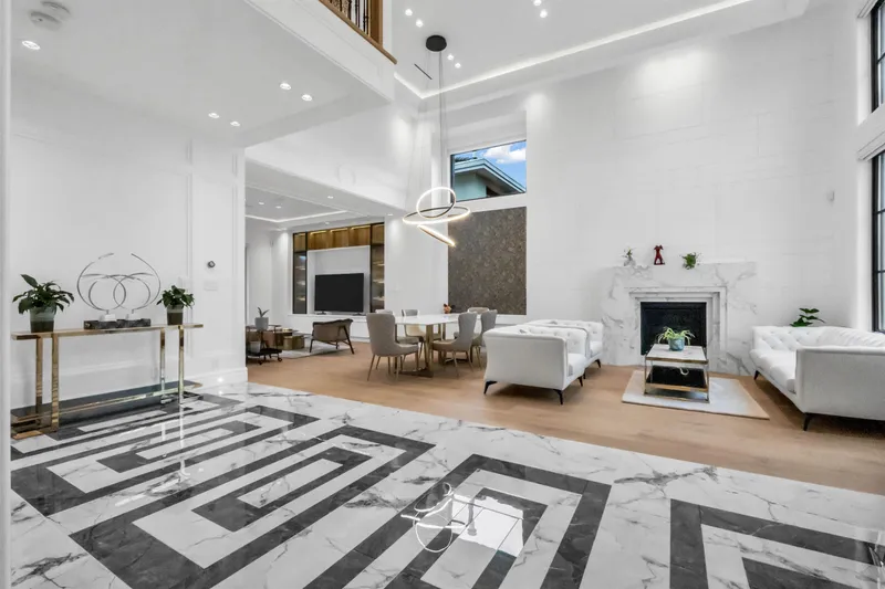 8080 ALANMORE PLACE - photo 4 of 25