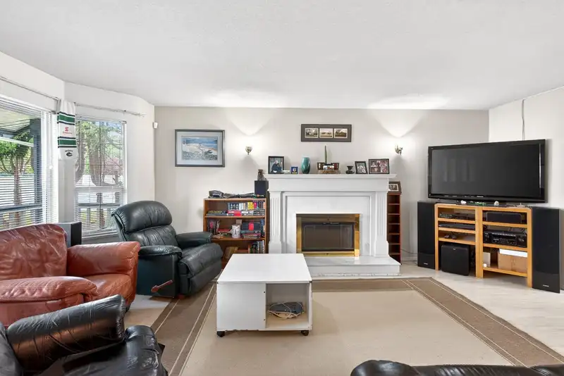 3951 MORESBY DRIVE - photo 3 of 3