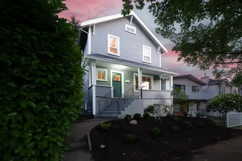 2528 ADANAC STREET - photo 1 of 26