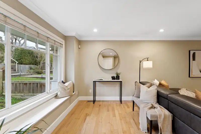 353 E 5TH STREET - photo 4 of 40