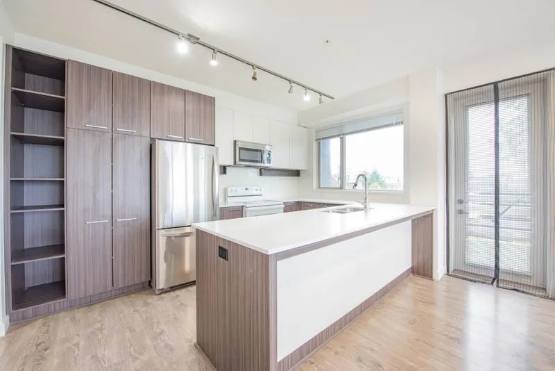 507 9250 UNIVERSITY HIGH STREET - photo 3 of 25