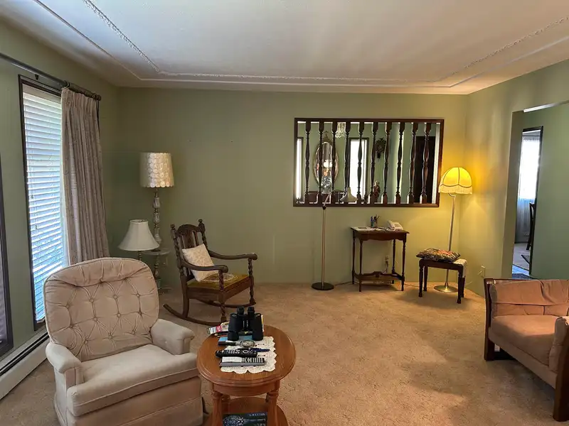 2376 FRASERVIEW DRIVE - photo 3 of 31