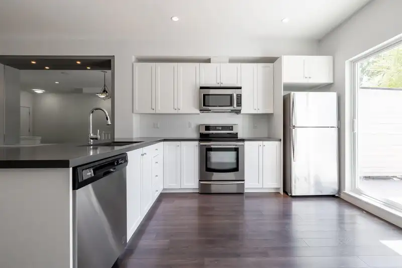 2 6895 188 STREET - photo 1 of 37