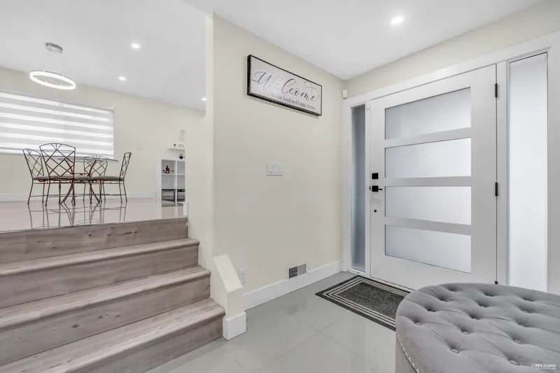 11280 CARAVEL COURT - photo 3 of 25