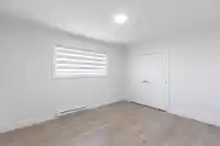 16373 15 AVENUE - thumbnail 9