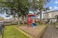 10 7691 BRIDGE STREET - thumbnail 6