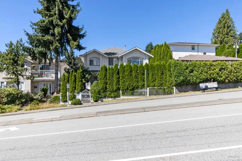 1274 JOHNSON STREET - photo 3 of 35